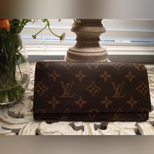 Sale ~ Louis Vuitton Monogram Porte Yen Wallet - 100% Authentic